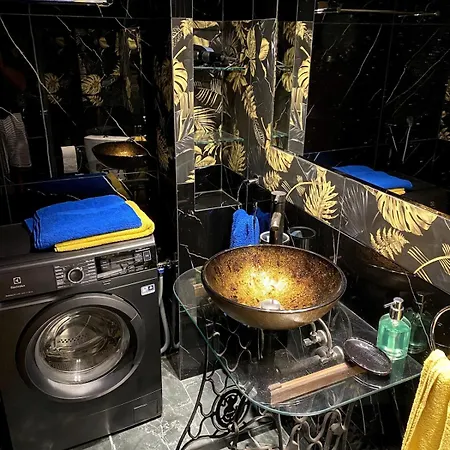 Jaros Apartment *